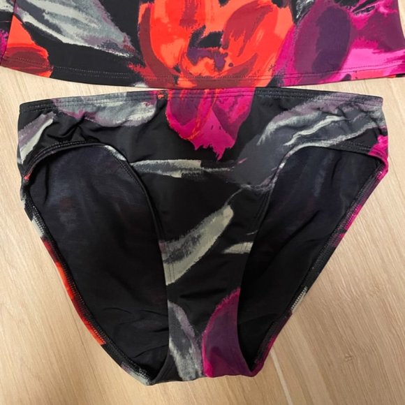 ShapeFix swim suite - Picture 2 of 6